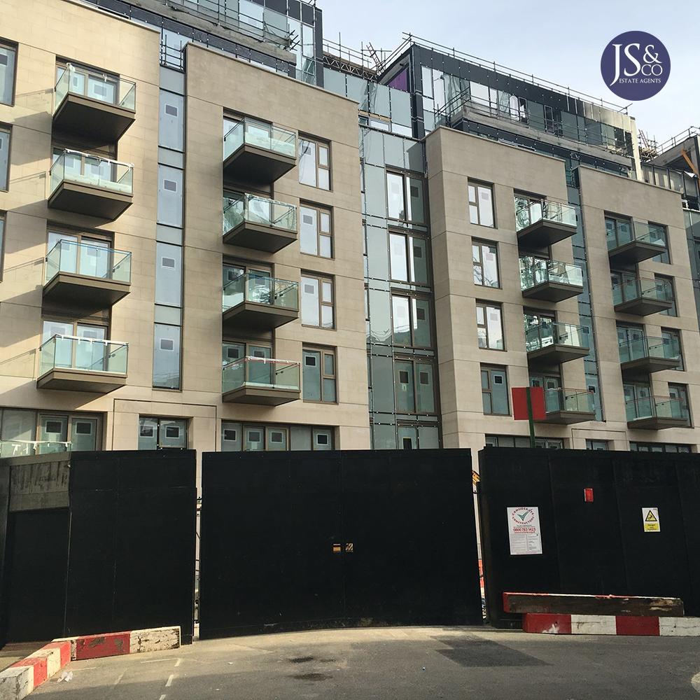 Lillie Square, Lillie Road, Earls Court, London, SW6 1UE